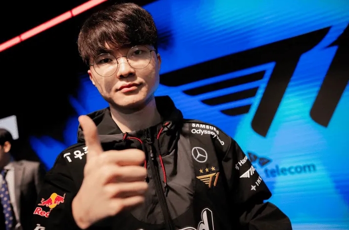 Faker：GEN和JDG是最大的夺冠热门，S赛中单中Chovy最强